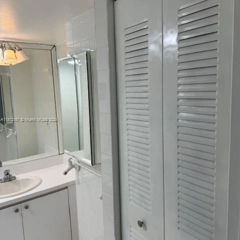 20379 W Country Club Dr # 132, Aventura FL 33180