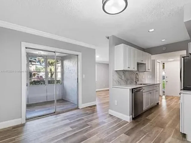 10772 La Placida Dr # 104, Coral Springs FL 33065