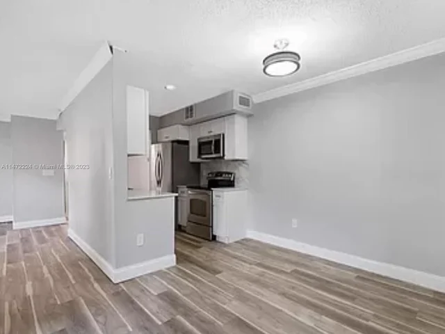 10772 La Placida Dr # 104, Coral Springs FL 33065