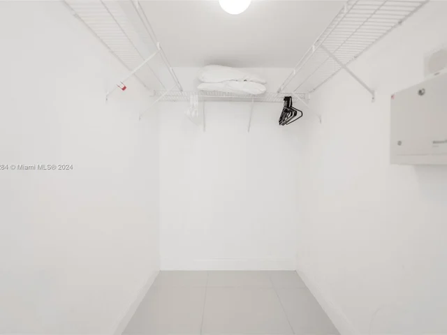 1200 Brickell Bay Dr. #2315, Miami FL 33131