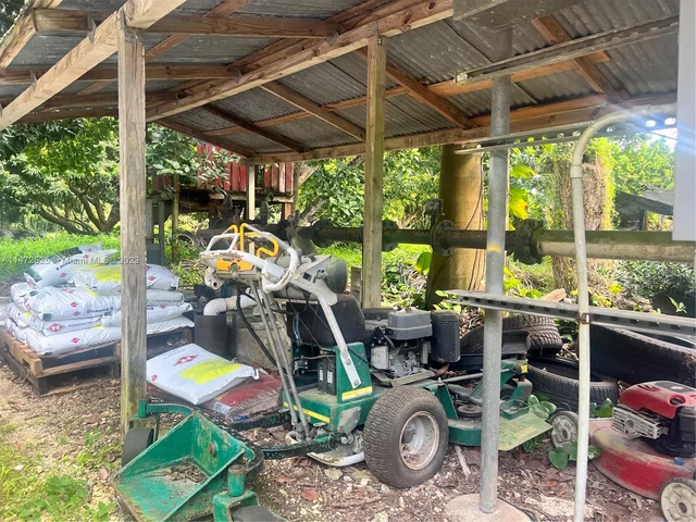 15850 SW 232nd St, Miami FL 33170