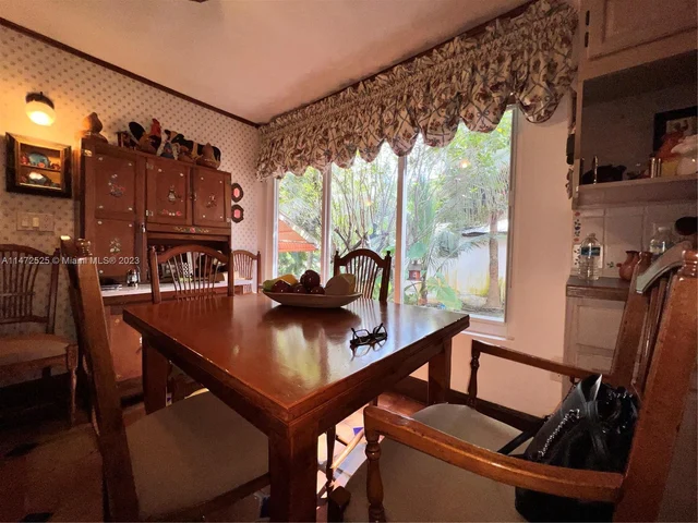 15850 SW 232nd St, Miami FL 33170