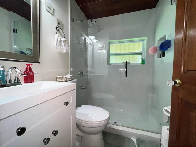 15850 SW 232nd St, Miami FL 33170