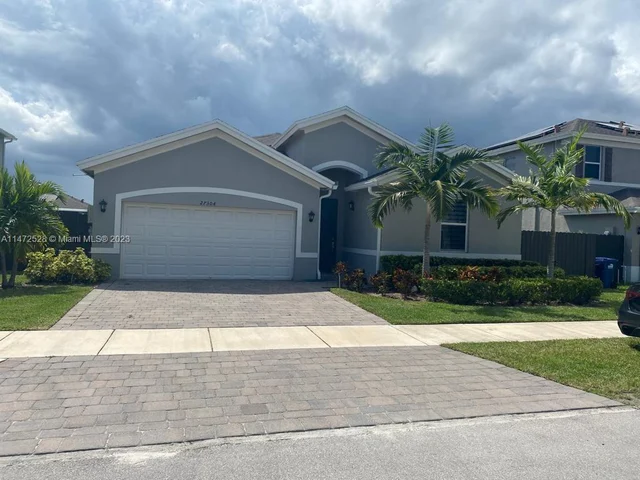 27304 SW 132nd Pl, Homestead FL 33032