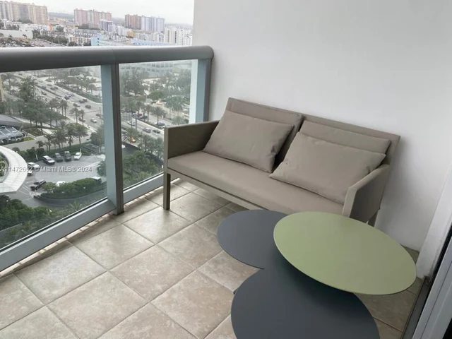 18683 Collins Ave # 2009, Sunny Isles Beach FL 33160