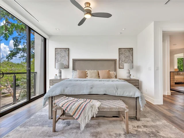 1516 SE 1st St # A, Fort Lauderdale FL 33301