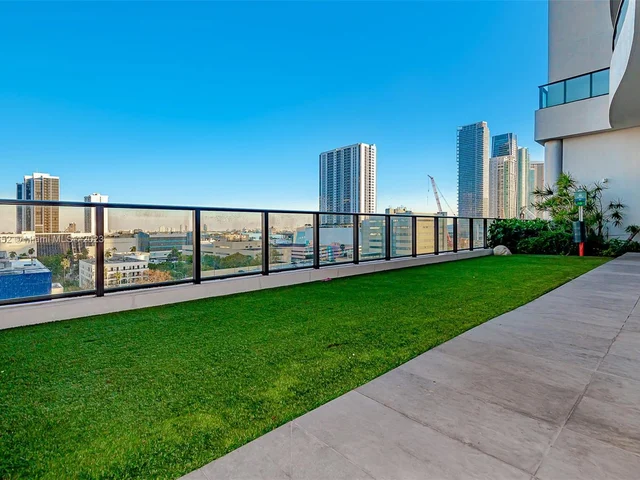 1600 NE 1st Ave # 3111, Miami FL 33132