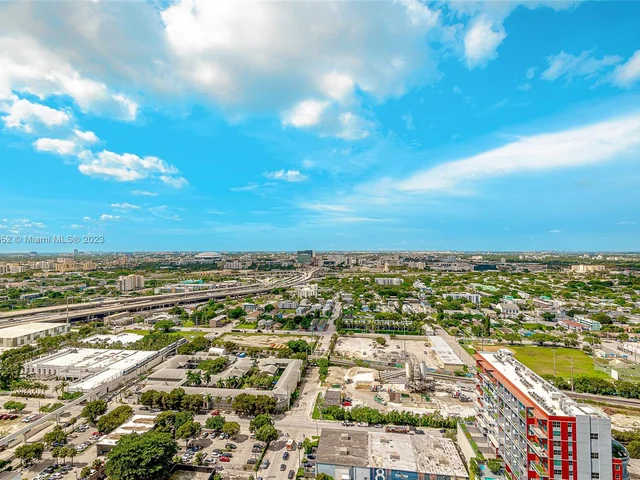 1600 NE 1st Ave # 3111, Miami FL 33132