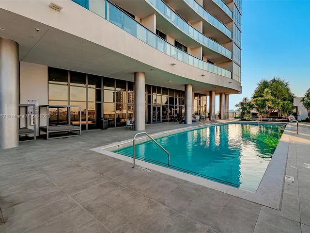 1600 NE 1st Ave # 3111, Miami FL 33132