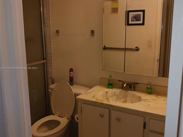 1100 Colony Point Cir # 101, Pembroke Pines FL 33026