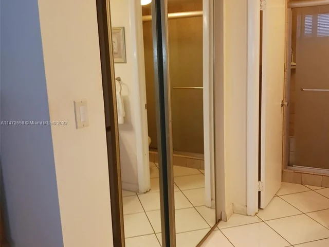 1100 Colony Point Cir # 101, Pembroke Pines FL 33026