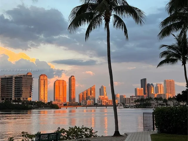 3235 NE 184th St # 11101, Aventura FL 33160