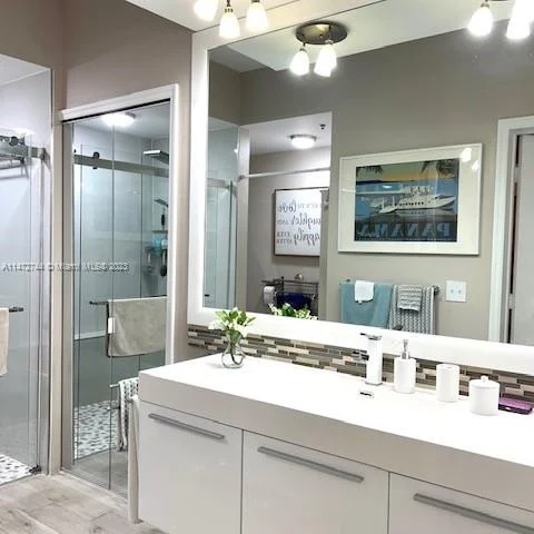 3235 NE 184th St # 11101, Aventura FL 33160