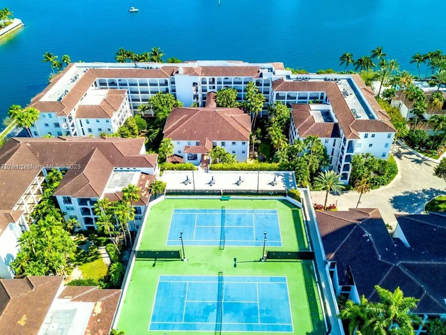 3235 NE 184th St # 11101, Aventura FL 33160