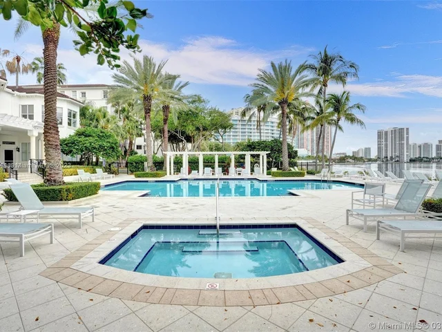 3235 NE 184th St # 11101, Aventura FL 33160