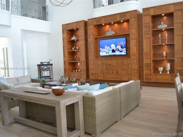 3235 NE 184th St # 11101, Aventura FL 33160