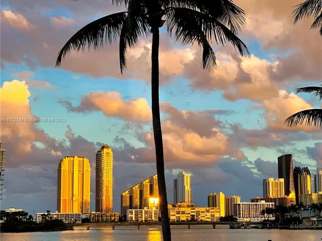 3235 NE 184th St # 11101, Aventura FL 33160