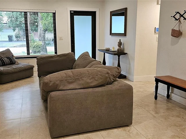 3392 NW 63rd St, Fort Lauderdale FL 33309