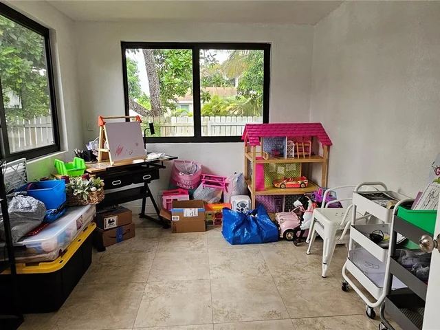 3392 NW 63rd St, Fort Lauderdale FL 33309