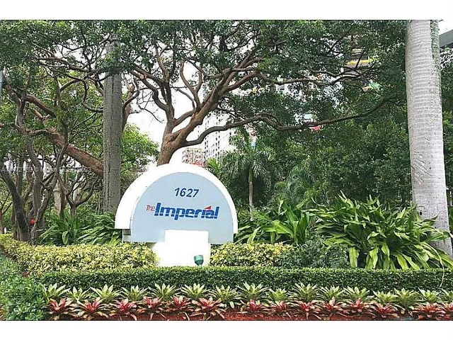 1627 Brickell Ave # 2804, Miami FL 33129