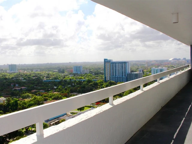 1627 Brickell Ave # 2804, Miami FL 33129