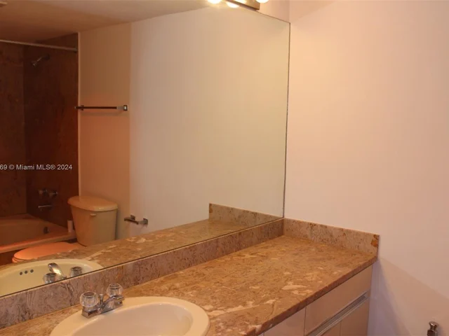 1627 Brickell Ave # 2804, Miami FL 33129