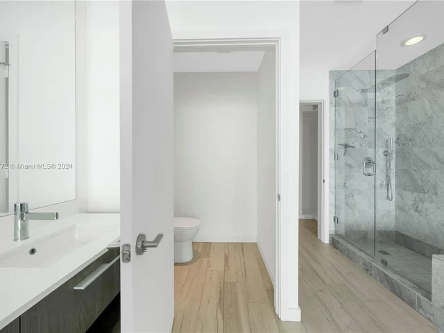 480 NE 31st St # 4105, Miami FL 33137