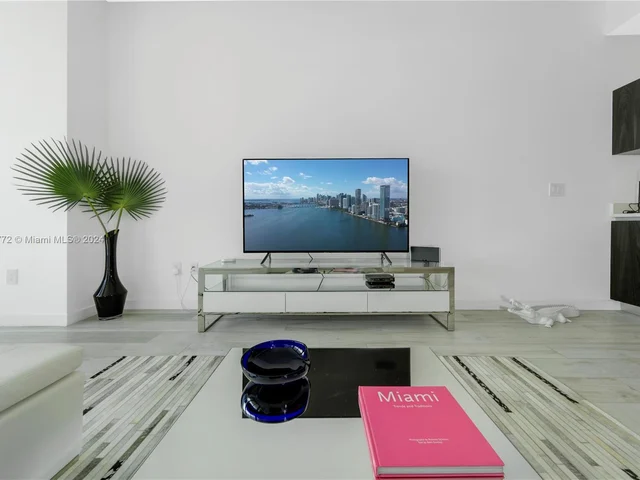 480 NE 31st St # 4105, Miami FL 33137