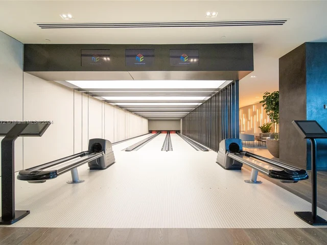 480 NE 31st St # 4105, Miami FL 33137