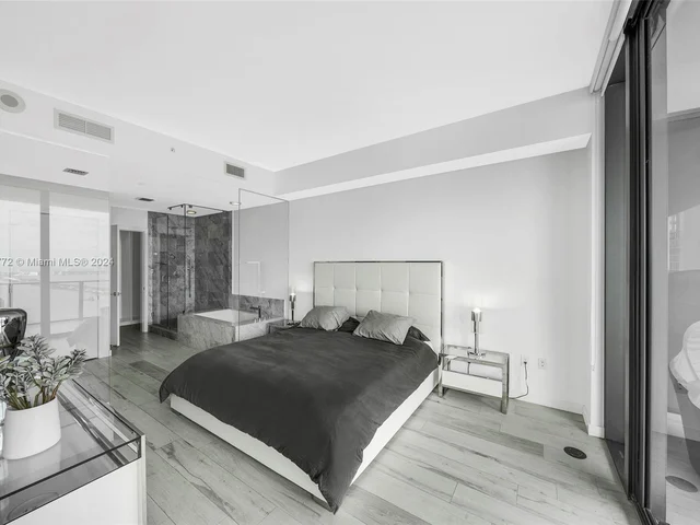 480 NE 31st St # 4105, Miami FL 33137