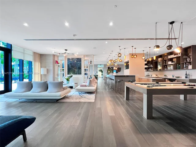 480 NE 31st St # 4105, Miami FL 33137