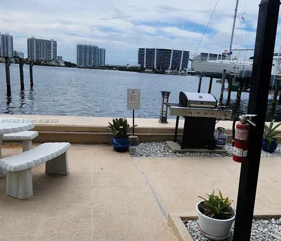 17900 N Bay Rd # 601, Sunny Isles Beach FL 33160