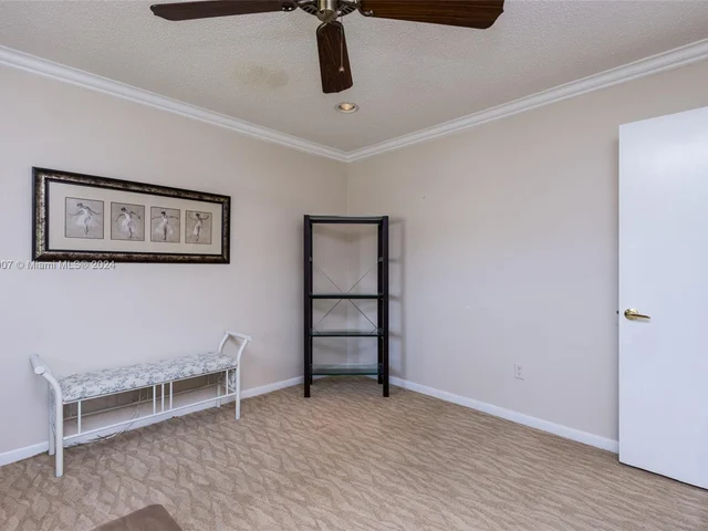 8566 Casa Del Lago # H, Boca Raton FL 33433