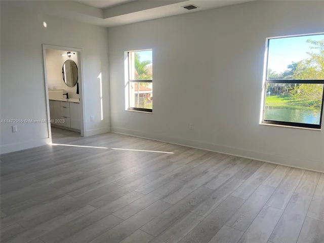 11242 SW 242nd St, Homestead FL 33032