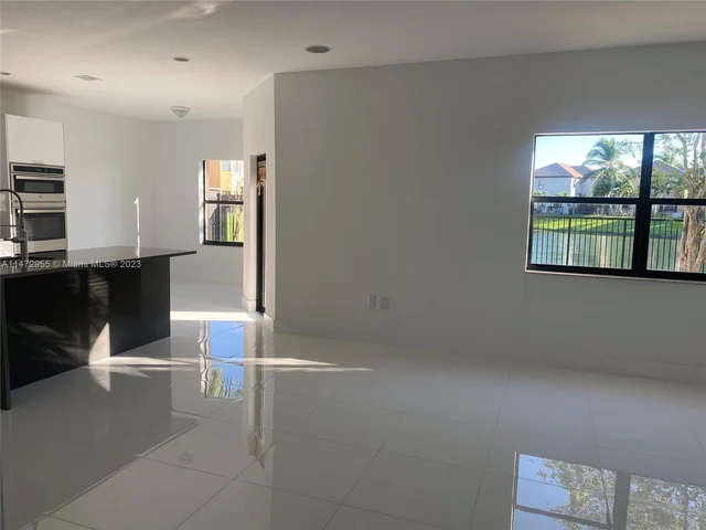 11242 SW 242nd St, Homestead FL 33032