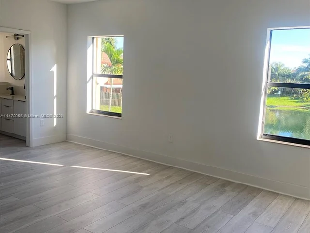 11242 SW 242nd St, Homestead FL 33032