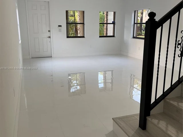 11242 SW 242nd St, Homestead FL 33032