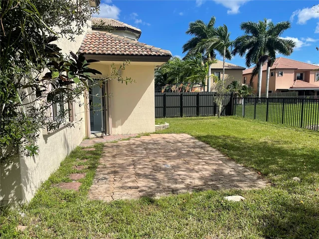 11242 SW 242nd St, Homestead FL 33032