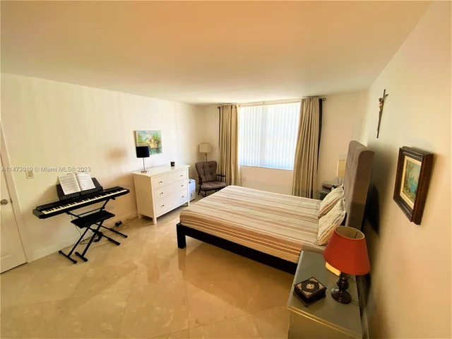 2750 NE 183rd St # 1608, Aventura FL 33160