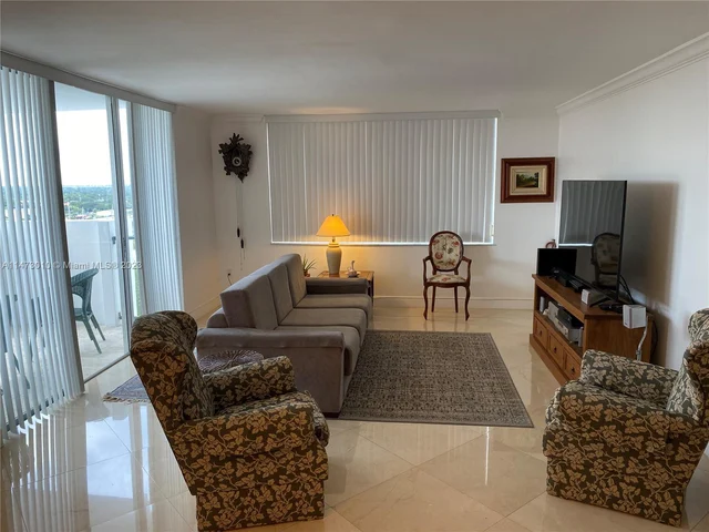 2750 NE 183rd St # 1608, Aventura FL 33160