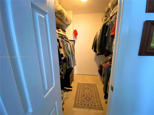 2750 NE 183rd St # 1608, Aventura FL 33160