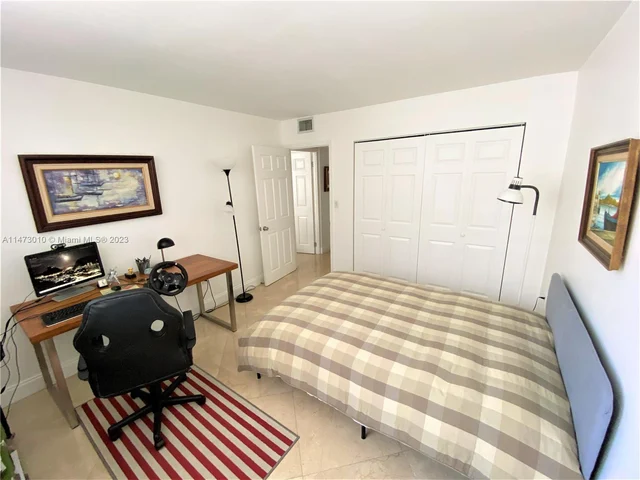 2750 NE 183rd St # 1608, Aventura FL 33160