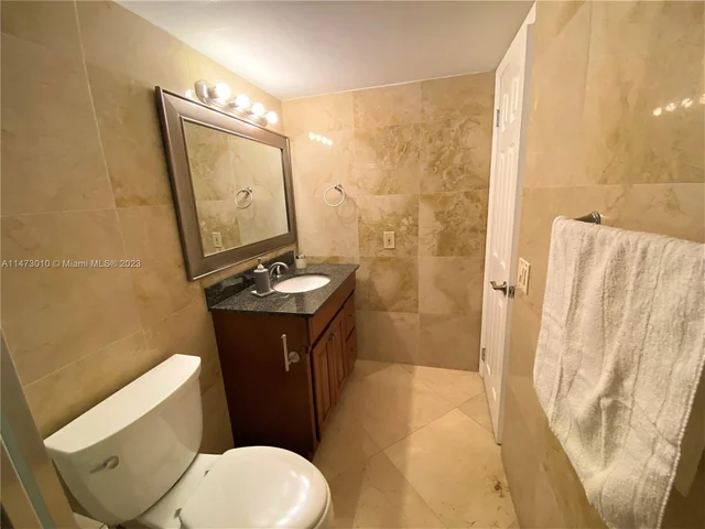 2750 NE 183rd St # 1608, Aventura FL 33160