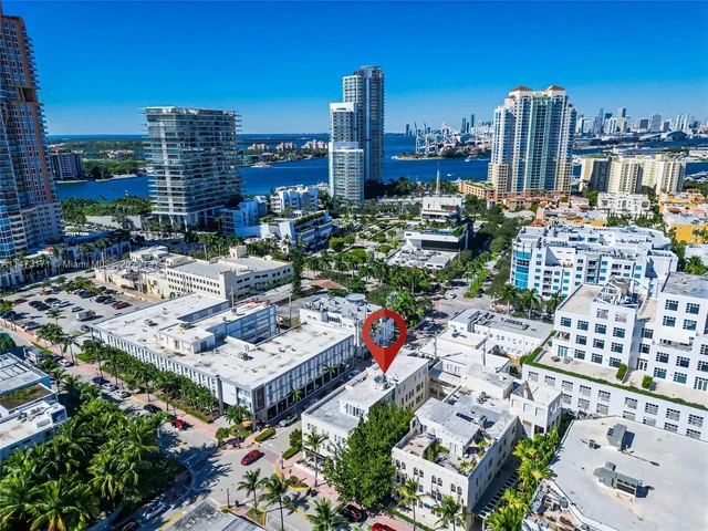 100 Collins Ave # 203, Miami Beach FL 33139