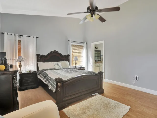 10810 Fox Glen Dr, Boca Raton FL 33428