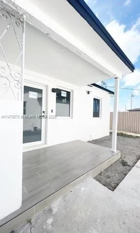 1015 NW 1st Ave # 5, Hallandale Beach FL 33009