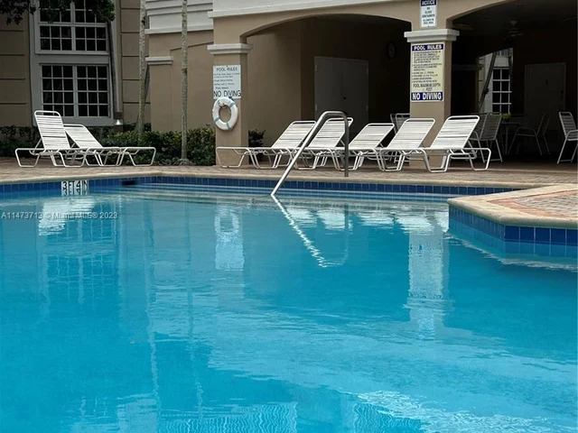 1280 S Alhambra Cir # 2213, Coral Gables FL 33146