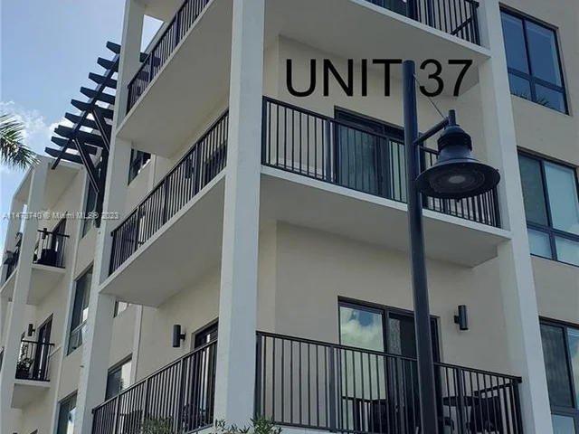 4636 NW 84th Ave # 37, Doral FL 33166