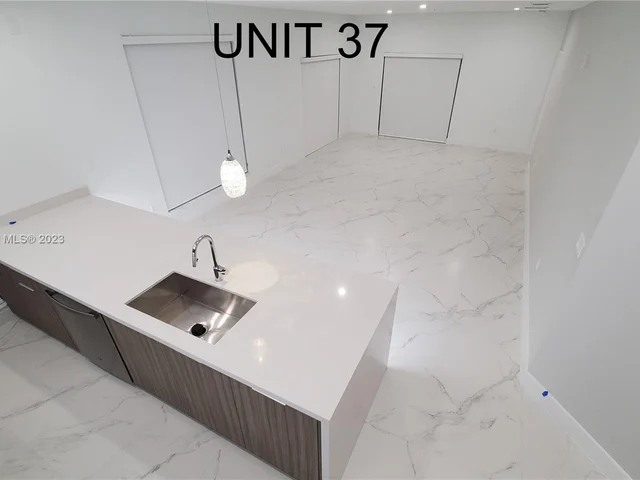 4636 NW 84th Ave # 37, Doral FL 33166