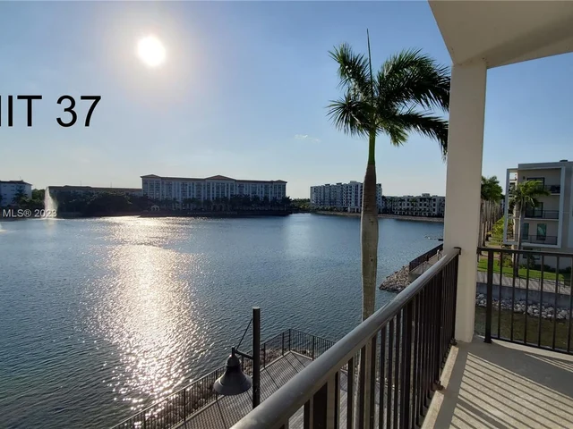 4636 NW 84th Ave # 37, Doral FL 33166